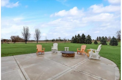 4877 Pine Spring Rd, DeForest, WI 53532