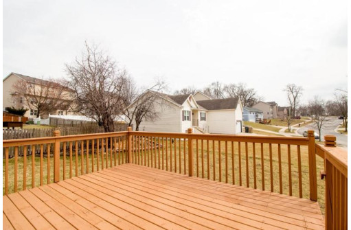 5009 Esker Dr, Madison, WI 53704