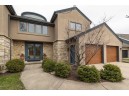 5846 Persimmon Dr, Fitchburg, WI 53711