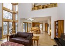 5846 Persimmon Dr, Fitchburg, WI 53711