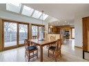 5846 Persimmon Dr, Fitchburg, WI 53711