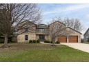 5846 Persimmon Dr, Fitchburg, WI 53711
