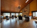 8752 Airport Rd, Middleton, WI 53562