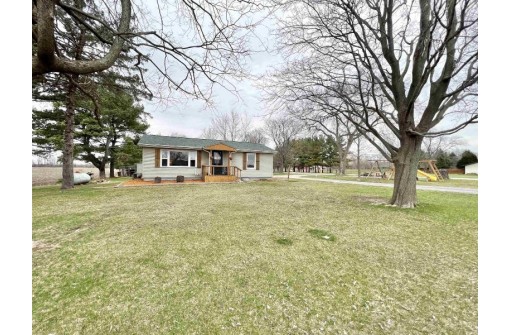 5601 E L-T Townline Rd, Janesville, WI 53546-9569