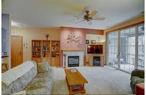 5490 Caddis Bend 204, Madison, WI 53711