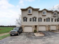 452 Meadowridge Cir