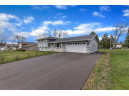 4374 Curry Ln, Windsor, WI 53598