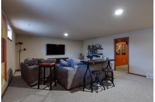 2674 Sweet Sparrow Pl, Sun Prairie, WI 53590