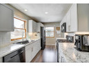 5320 Oak Crest Pl, Madison, WI 53705