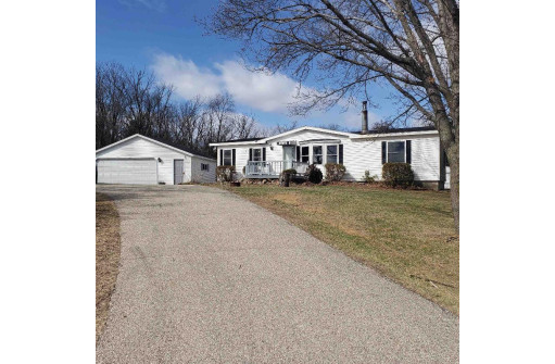 N4805 11th Dr, Montello, WI 53949