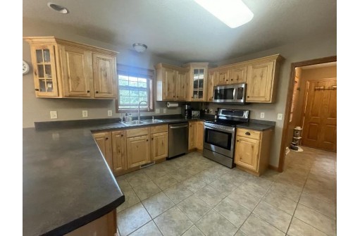 9437 Ellsworth Rd, Tomah, WI 54660