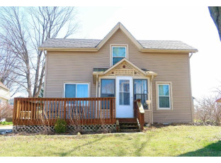 228 Mary St Cambria, WI 53923