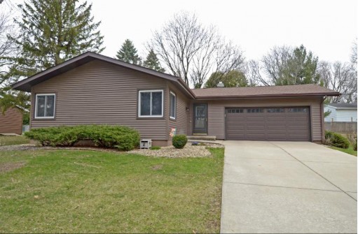 1937 Dolores Dr, Madison, WI 53716