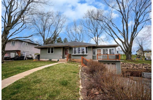 728 Yahara St, DeForest, WI 53532