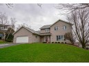 9 Berkley Cir, Madison, WI 53719