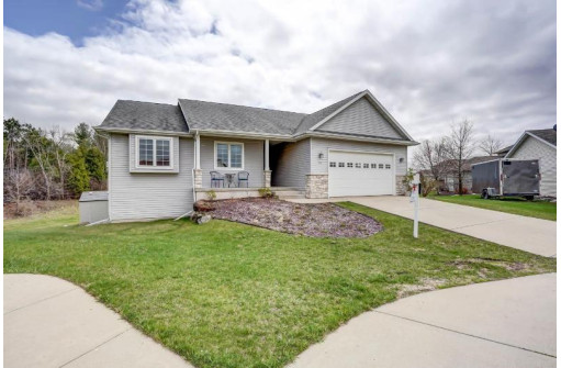 245 Lexington Pl, Deerfield, WI 53531