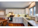 2918 Maple Grove Dr, Madison, WI 53719