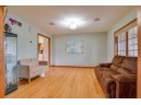 9431 White Fox Ln, Madison, WI 53562