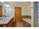 9431 White Fox Ln, Madison, WI 53562