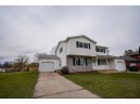 6694 Fairway Cir, Windsor, WI 53598