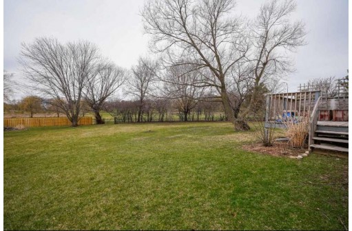 6694 Fairway Cir, Windsor, WI 53598