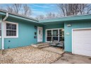 6009 Riva Rd, Madison, WI 53711