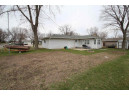 930 E Prospect St, Lake Mills, WI 53551