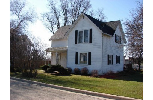 543 Washington St, Linden, WI 53553