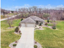 810 E Swiss Valley Dr, Janesville, WI 53545