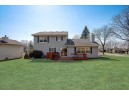 2521 Crest Line Dr, Madison, WI 53704