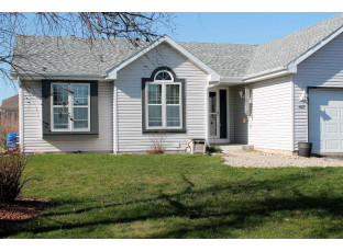 4227 Prairie Fox Dr Janesville, WI 53546