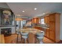 5384 Little Bluestem Dr, McFarland, WI 53558