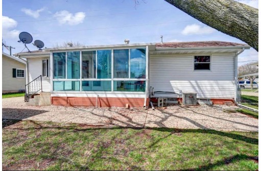 155 N Bird St, Sun Prairie, WI 53590