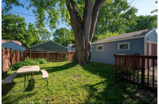 2522 Moland St, Madison, WI 53704