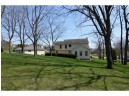 104 Agnes Ct, Mount Horeb, WI 53572