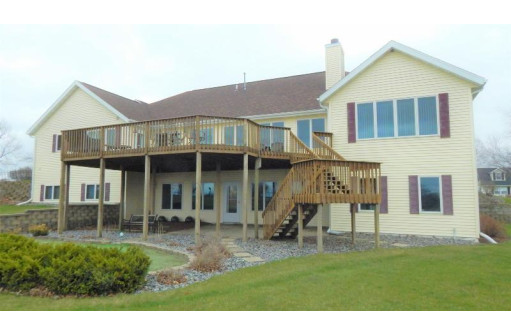 4340 Cannonball Tr, Dodgeville, WI 53533