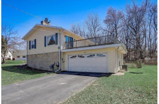 3051 Waunona Way, Madison, WI 53713