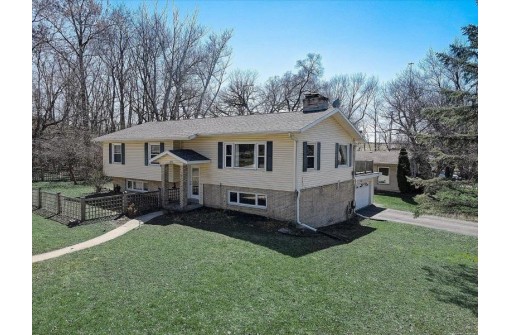 3051 Waunona Way, Madison, WI 53713