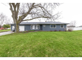 446 S Park St Belleville, WI 53508