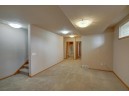 1072 Stonehaven Dr 4, Sun Prairie, WI 53590