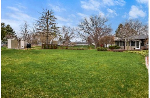 6699 Winding Way, DeForest, WI 53532