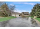 2744 Buergin Rd, Sun Prairie, WI 53590