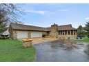 2744 Buergin Rd, Sun Prairie, WI 53590