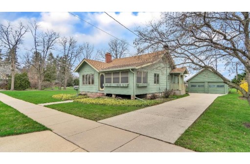 137 S Randall Ave, Janesville, WI 53545