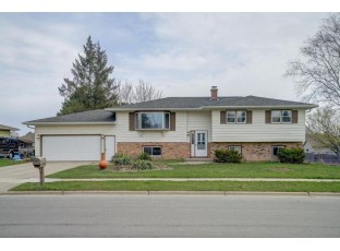 845 S Perry Pky Oregon, WI 53575
