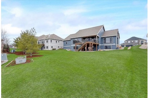 1203 Water Wheel Dr, Waunakee, WI 53597