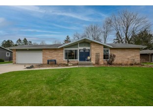 1811 Michigan Ave Sun Prairie, WI 53590