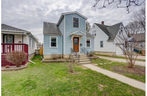 2741 Commercial Ave, Madison, WI 53704