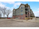 8253 Mayo Dr 310, Madison, WI 53719