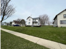 418 S Main St, Fall River, WI 53932